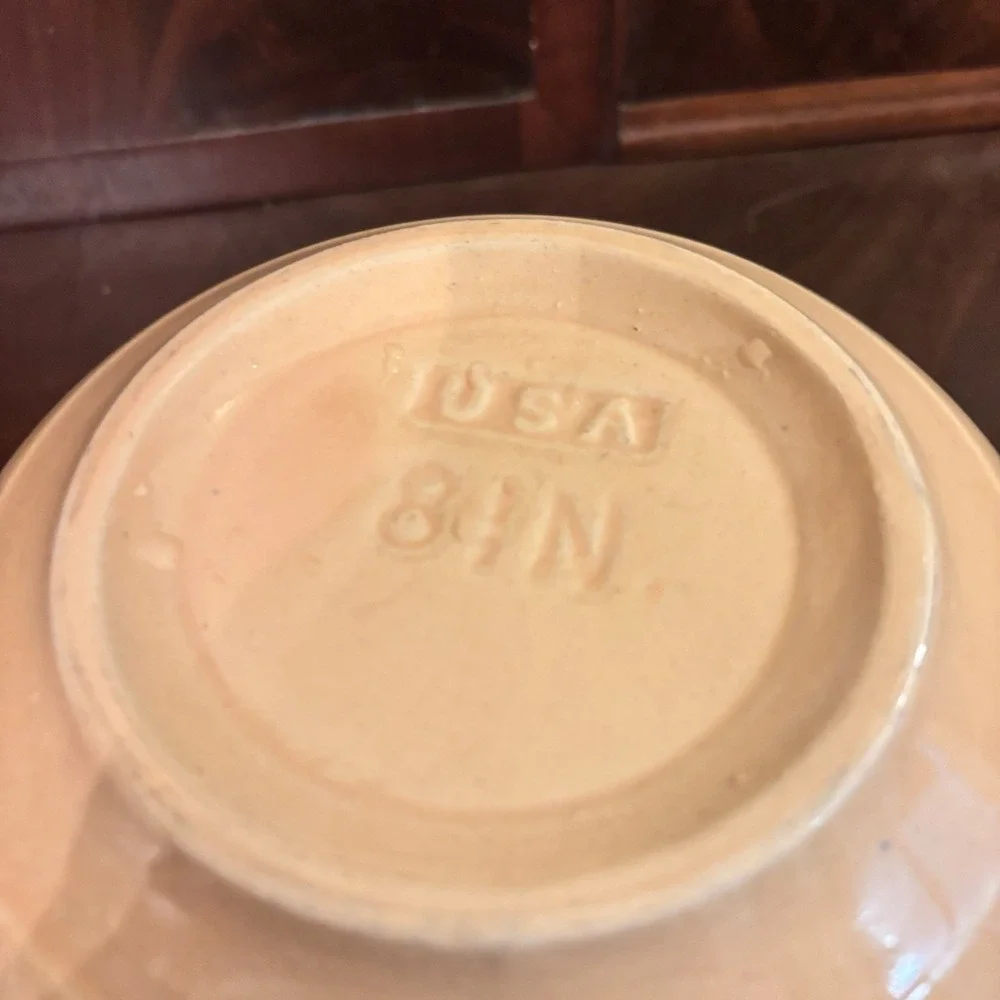 Vintage USA 8 Inch Stoneware Mixing Bowl Beige Tan Ringed Pottery Farmhouse